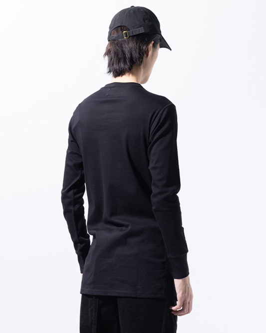 KOZABURO_HENRY NECK SLEEVE UNDER TEE (Black)