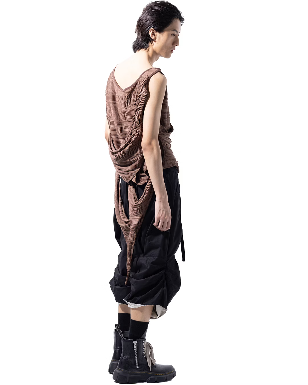 aenrmous_JUUICHI SHORTS (Black)