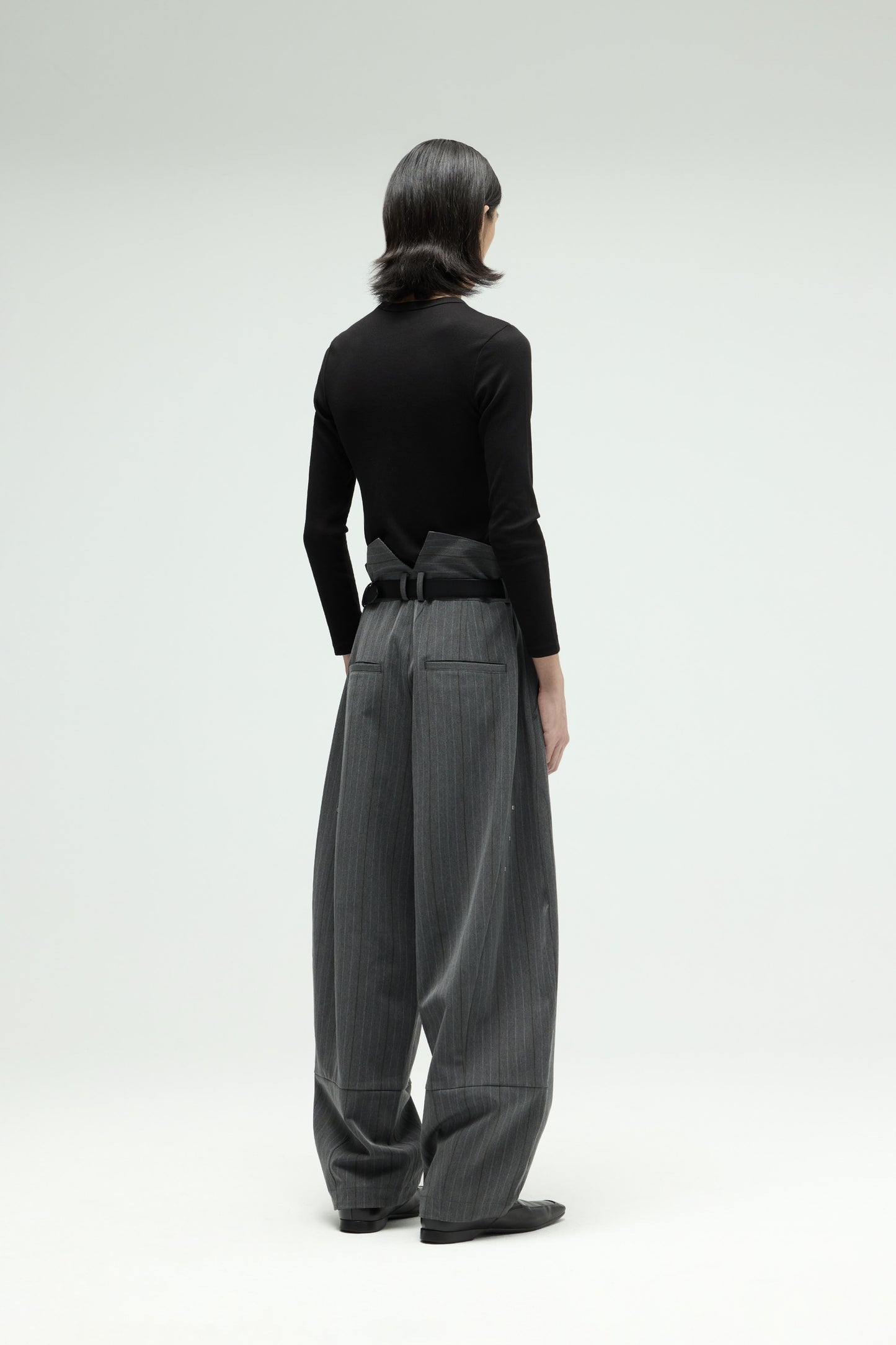 EQUALNEAR_Groundline Wide Pants (Gray)
