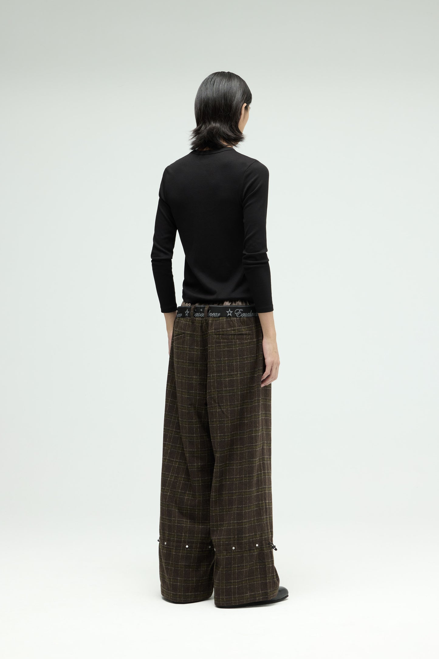 EQUALNEAR_Daydream Sweatpants (Brown)