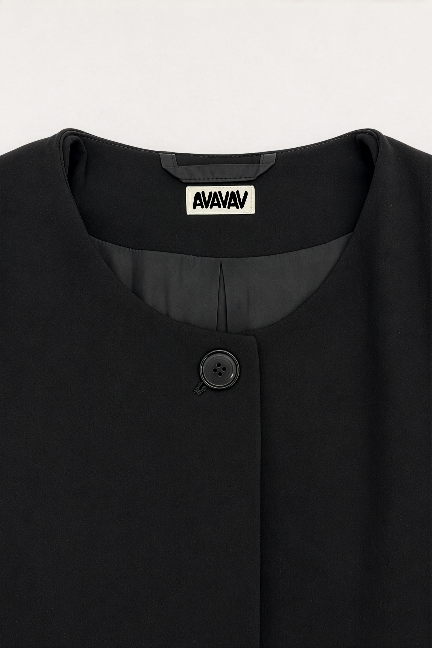 AVAVAV_PETITE PLEATED BLAZER (Black)