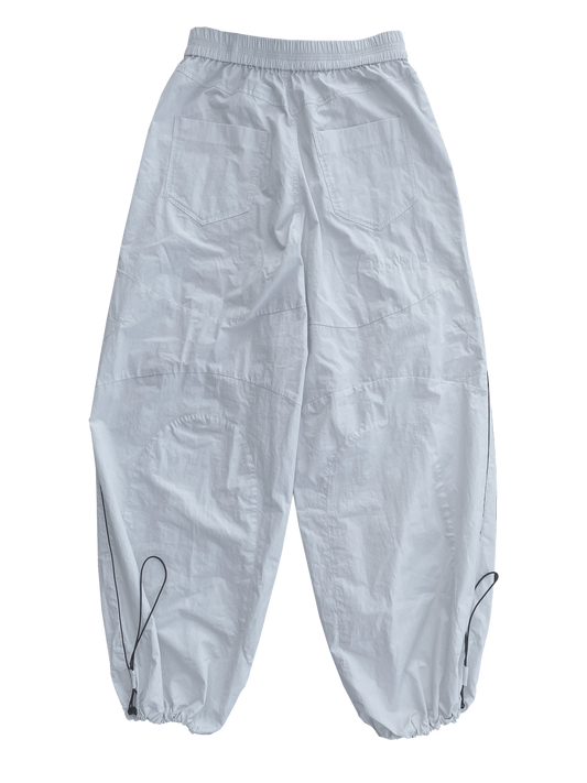 ALA TIANAN_FLOWER KNEE TRACKSUIT TROUSERS (White)