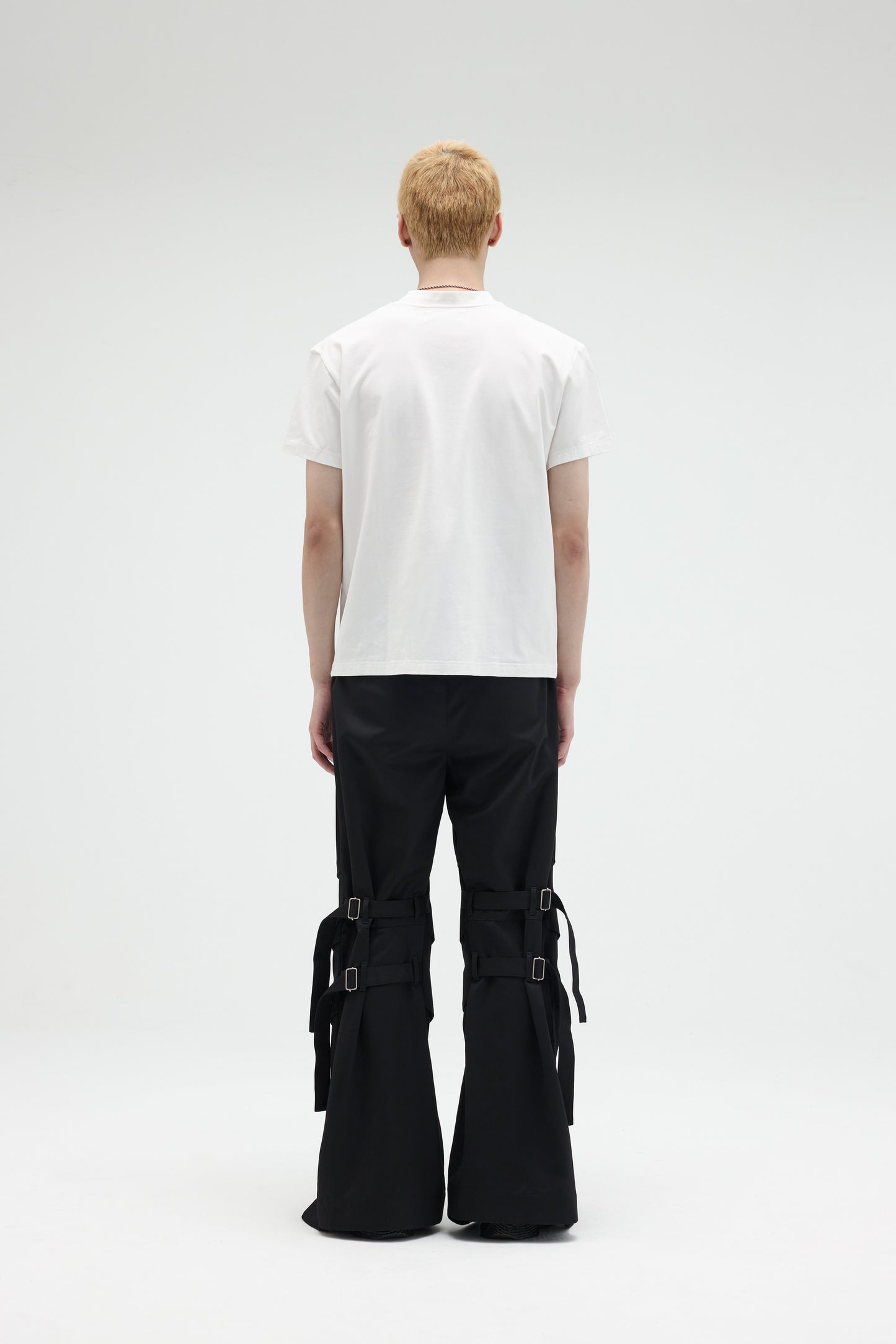 EQUALNEAR_EQ Souvenir Tee-Classic Fit (White)