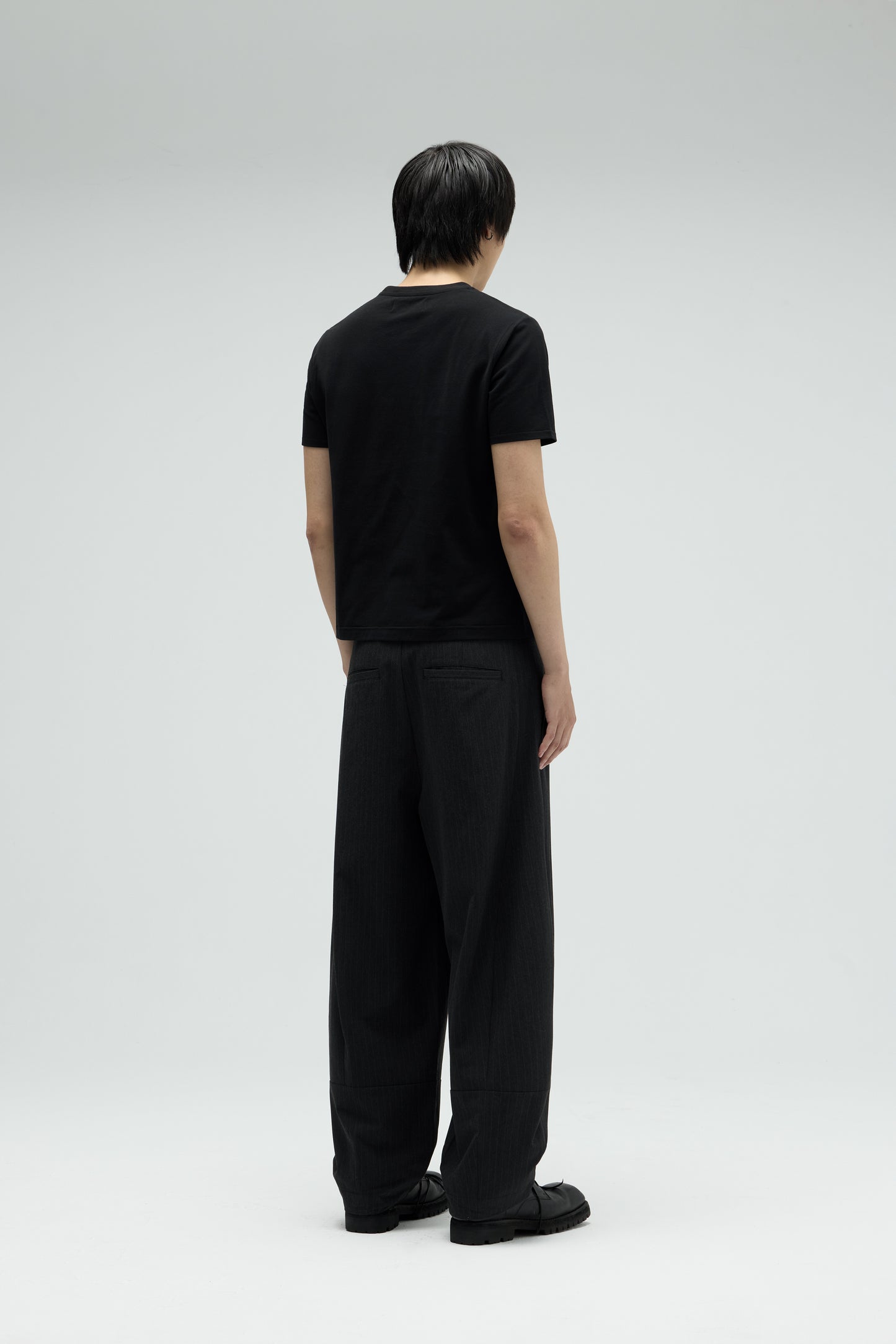 EQUALNEAR_Stars Tee (Black)