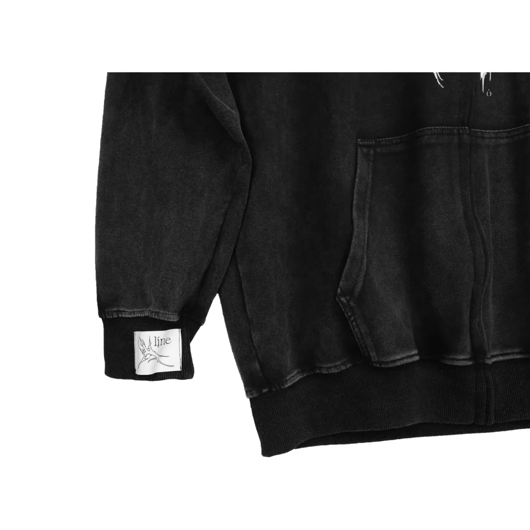 Ò line_Thorn Hood (Black)