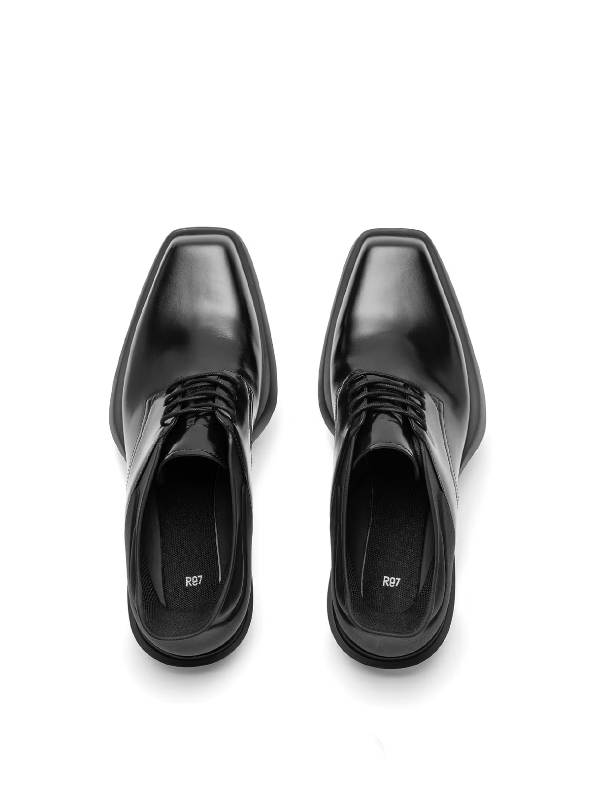 remagine_Re001 (Black)