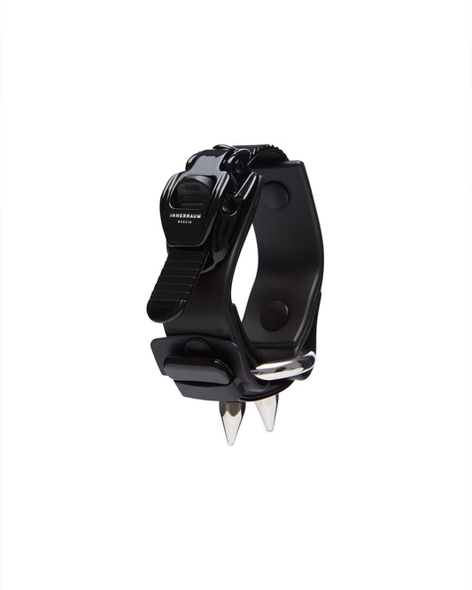 INNERRAUM_OBJECT B01 1-RING-SPIKE-BRACELET (Black Shiny)
