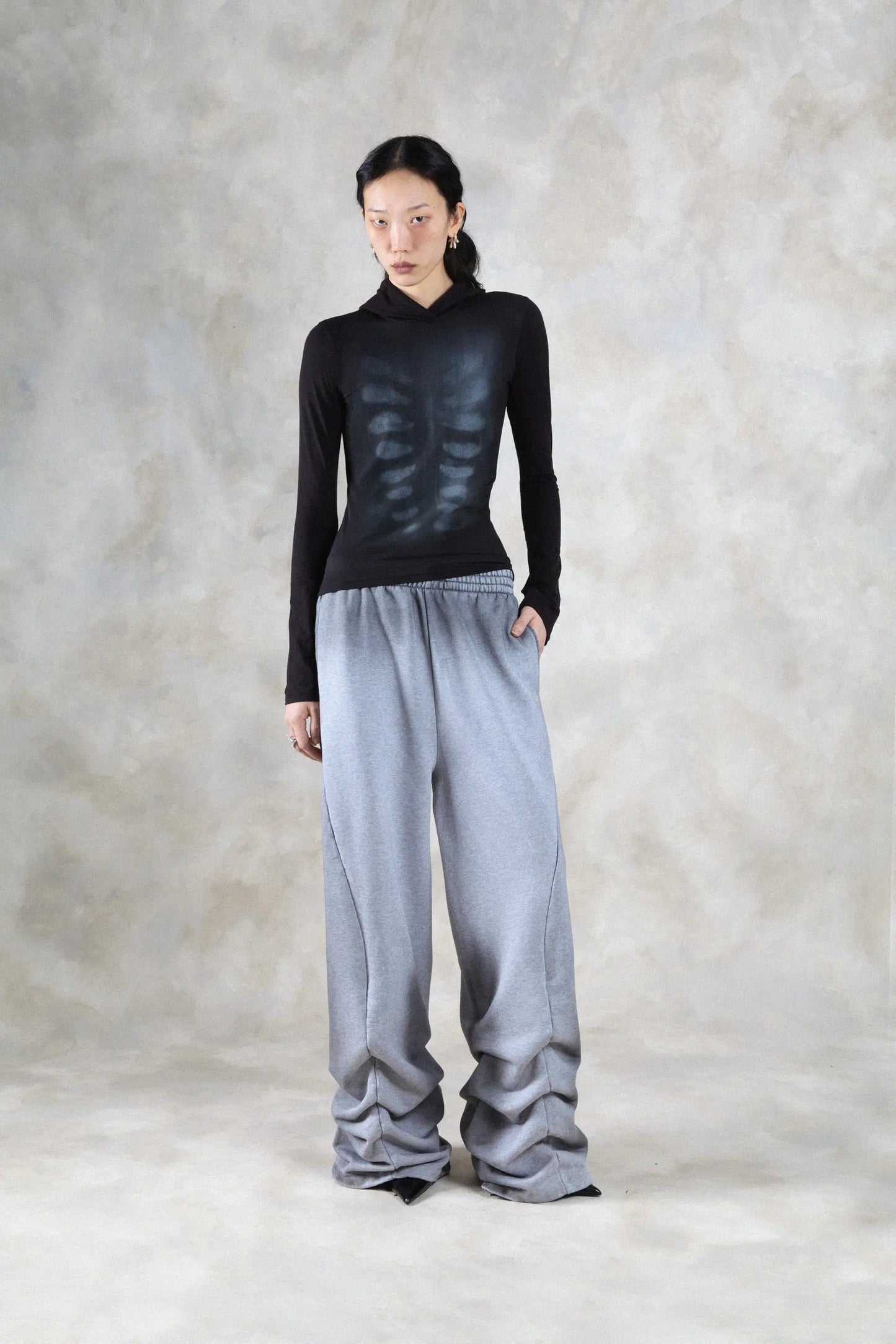 AVAVAV_X-RAY HOODED BASELAYER (Black)