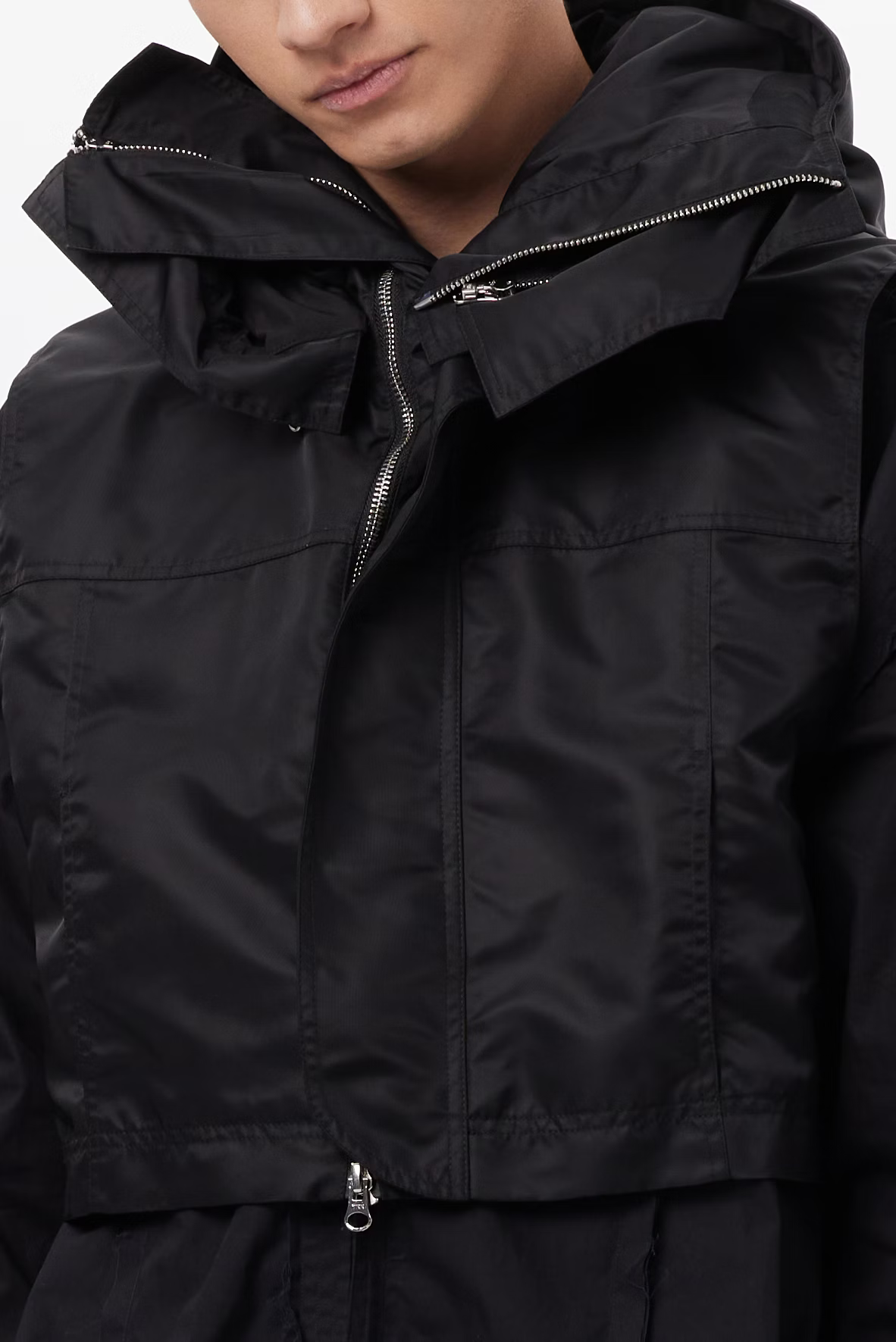 W Song_SHORT SLEEVELESS DOUBLE- HOOD JACKET (Black)