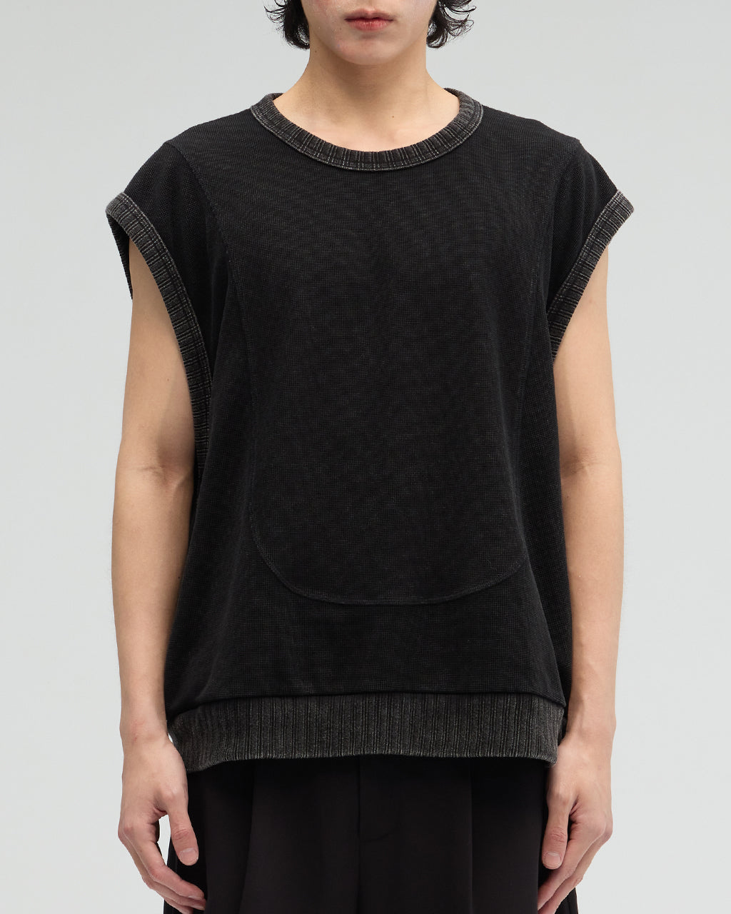 VACANT_Washed Waffle Vest (Black)