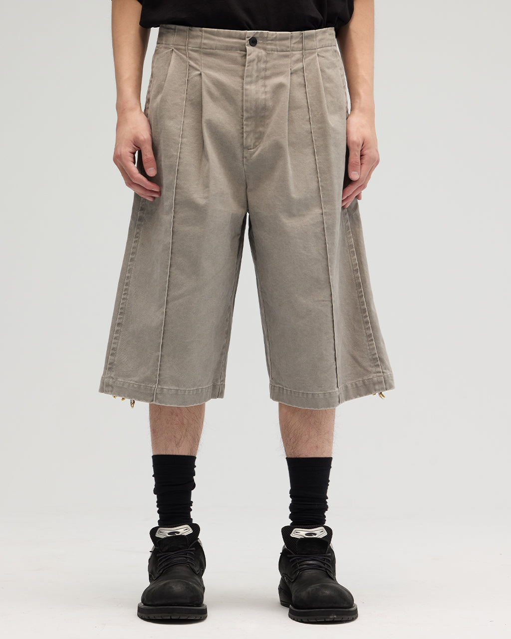 VACANT_Washed Slit Pants (Gray)