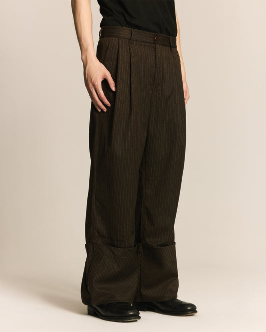 Shalou_FOLDED PLEAT TROUSERS (Brown)