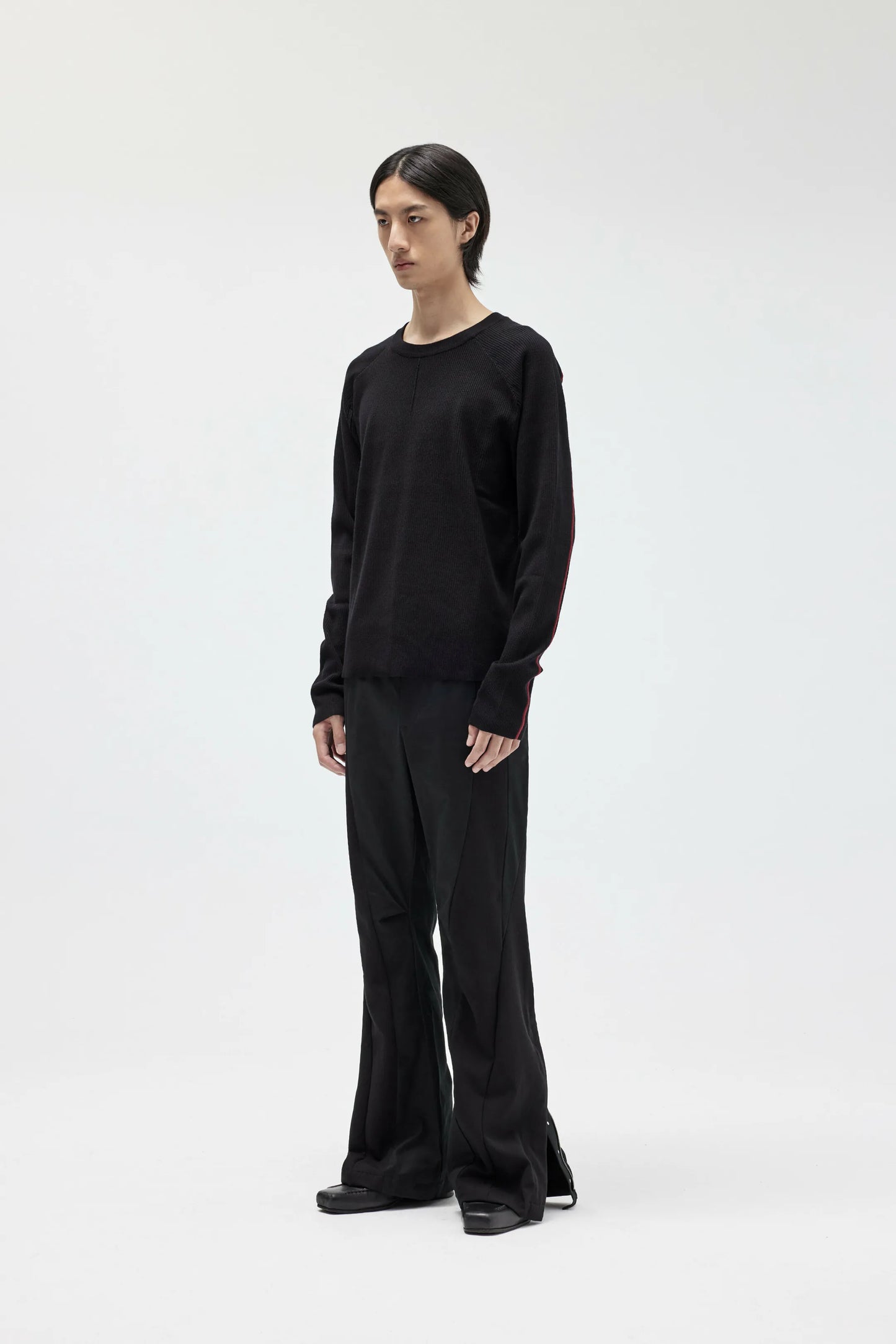 EQUALNEAR_Trails Knit Sweater (Black)