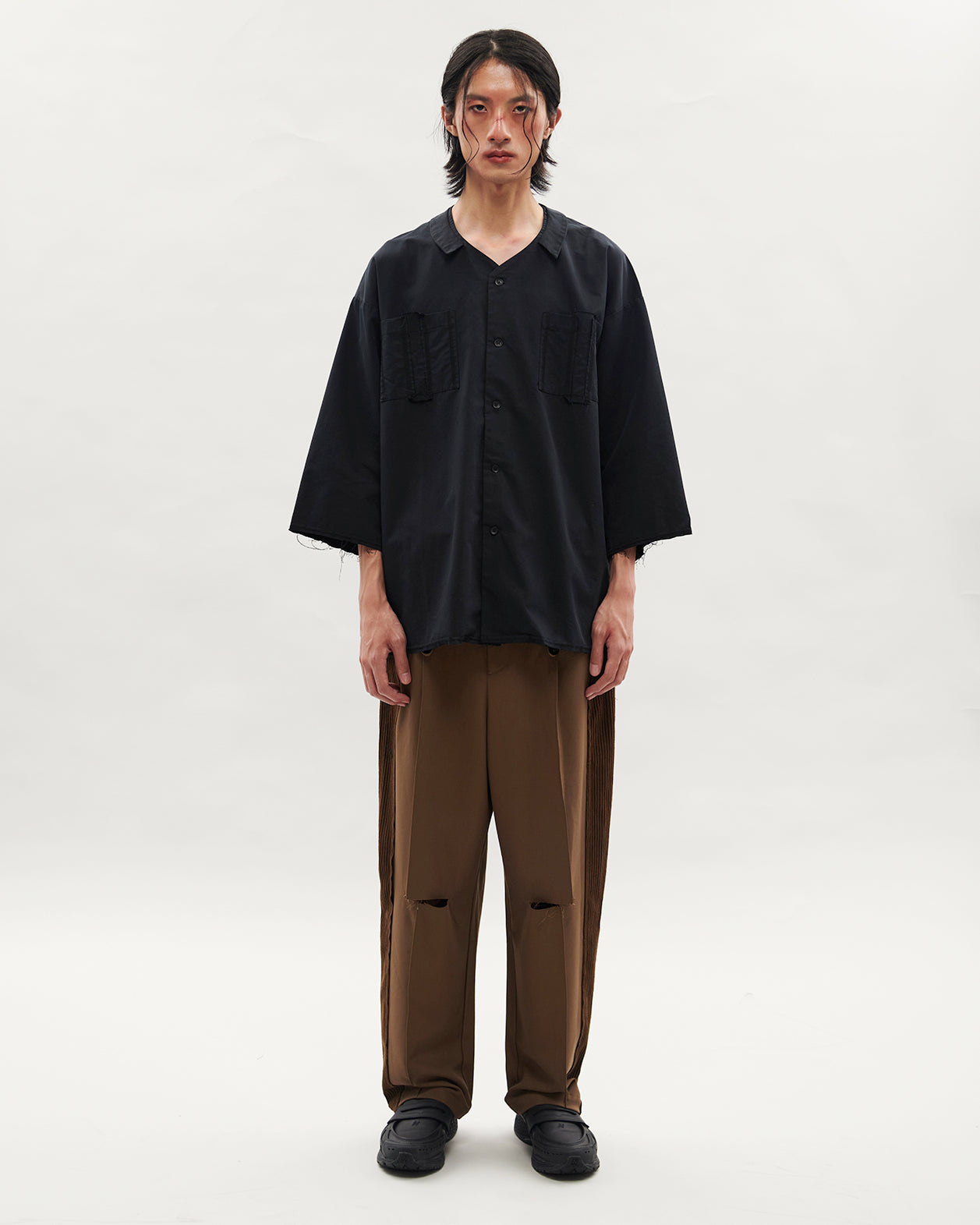 VACANT_Round Collar Shirt (Black)