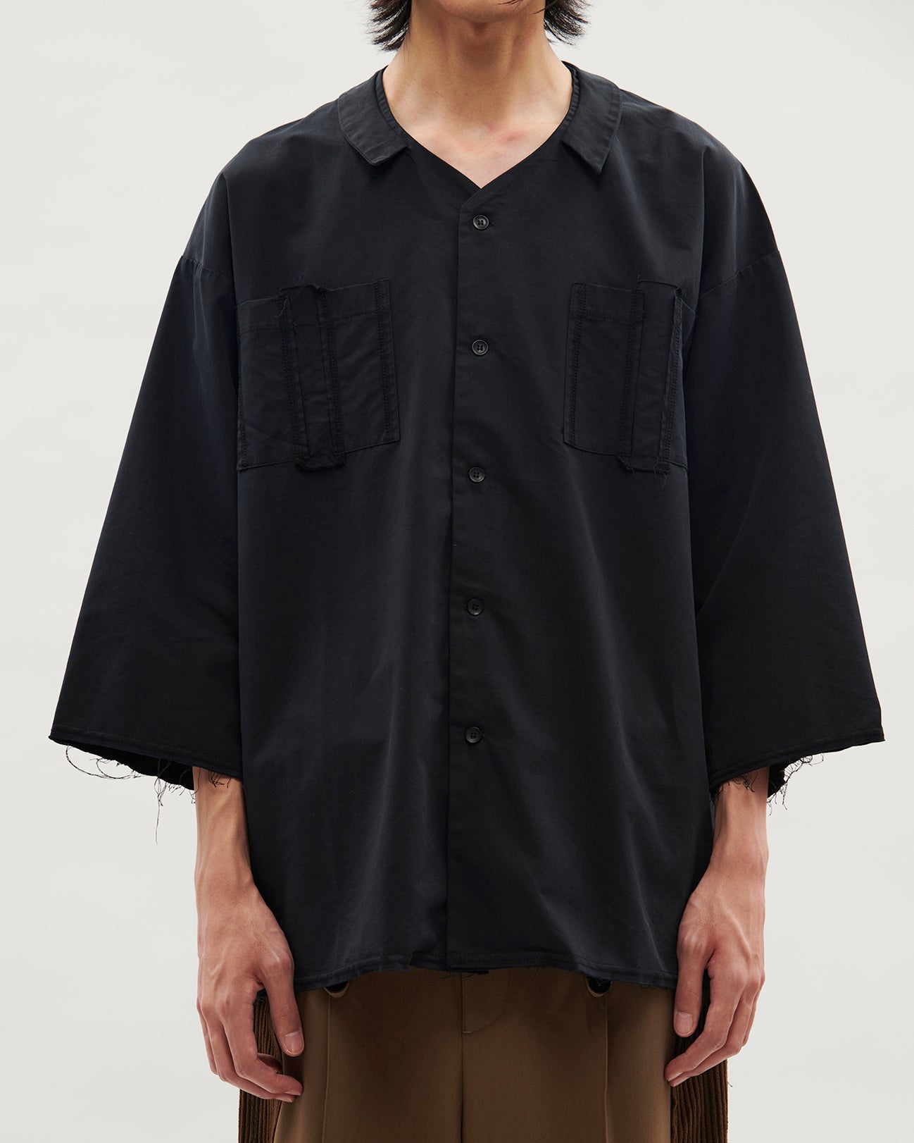 VACANT_Round Collar Shirt (Black)