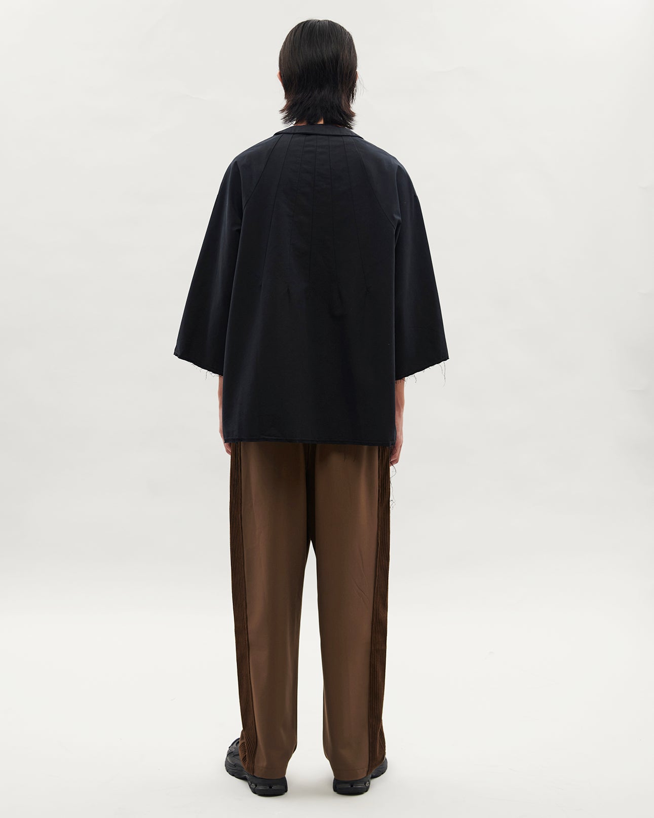 VACANT_Round Collar Shirt (Black)