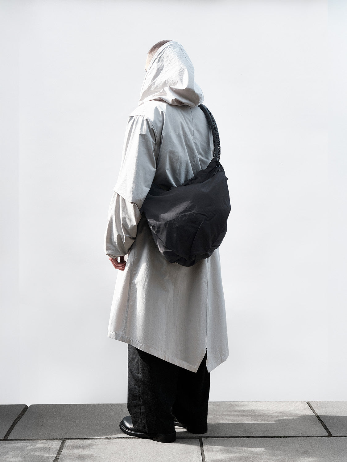 ALIVEFORM_ALIVEFORM x cote&ciel - NEBULA SLING BAG