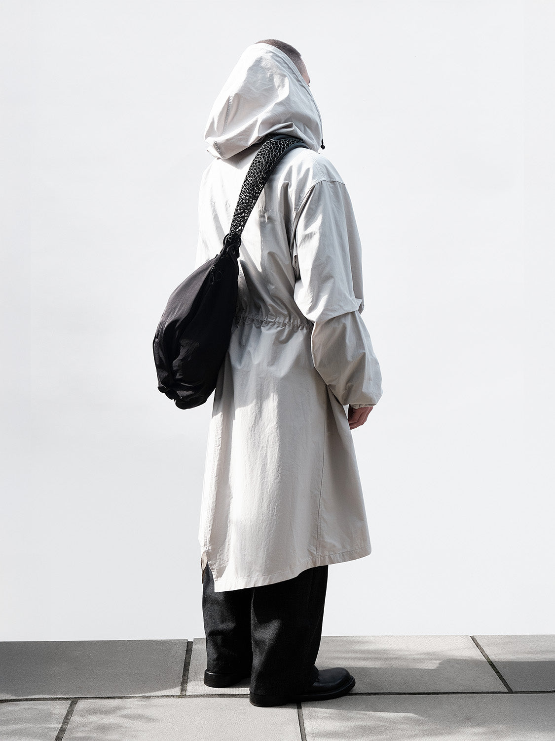 ALIVEFORM_ALIVEFORM x cote&ciel - NEBULA SLING BAG