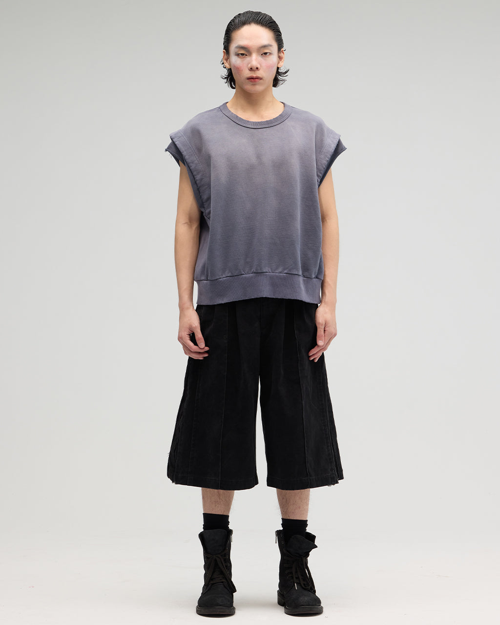 VACANT_Washed No-Sleeve Sweatshirt (Navy)