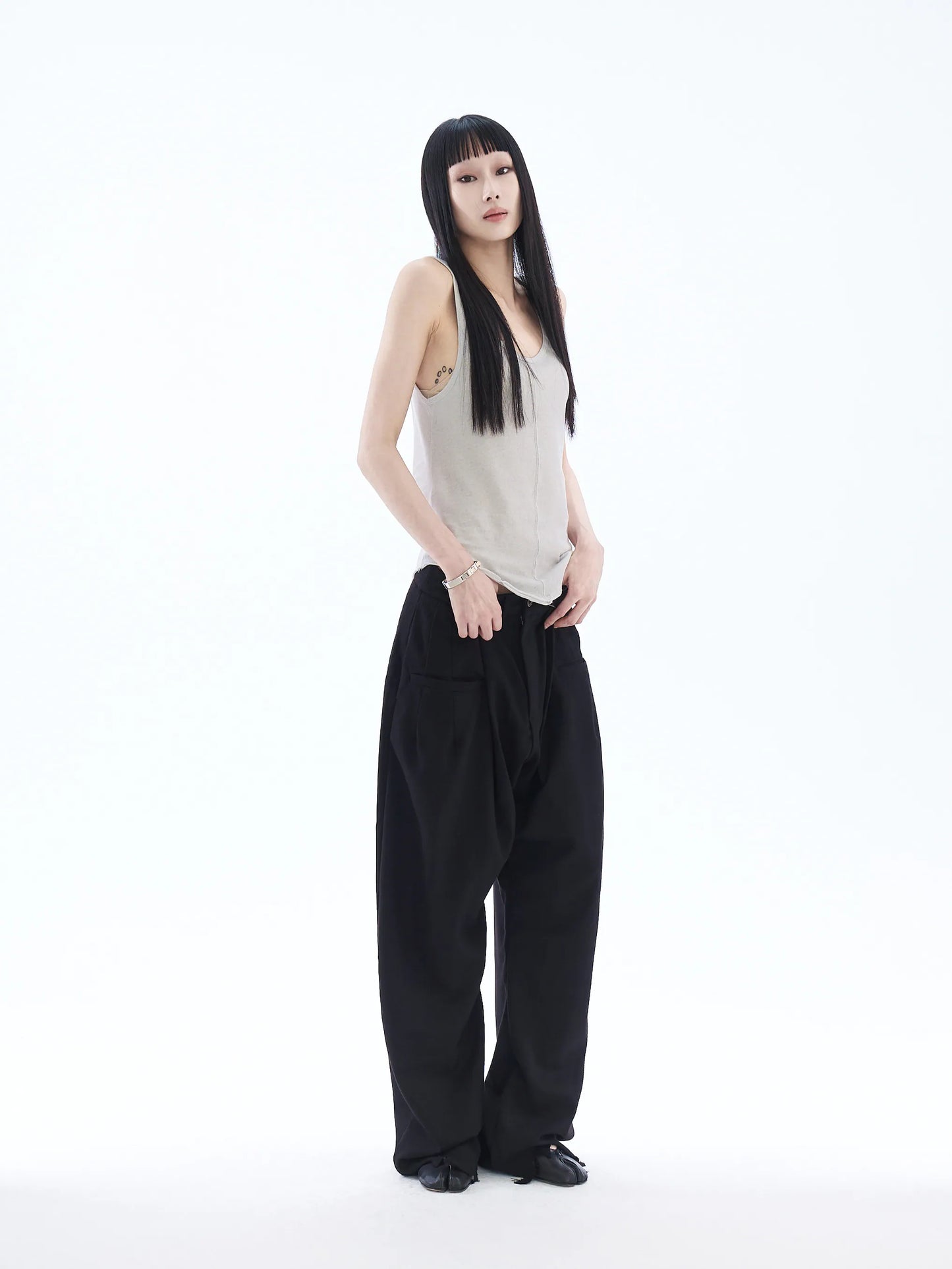 pip workspace_Frayed-hem Pleated Pant (Black)