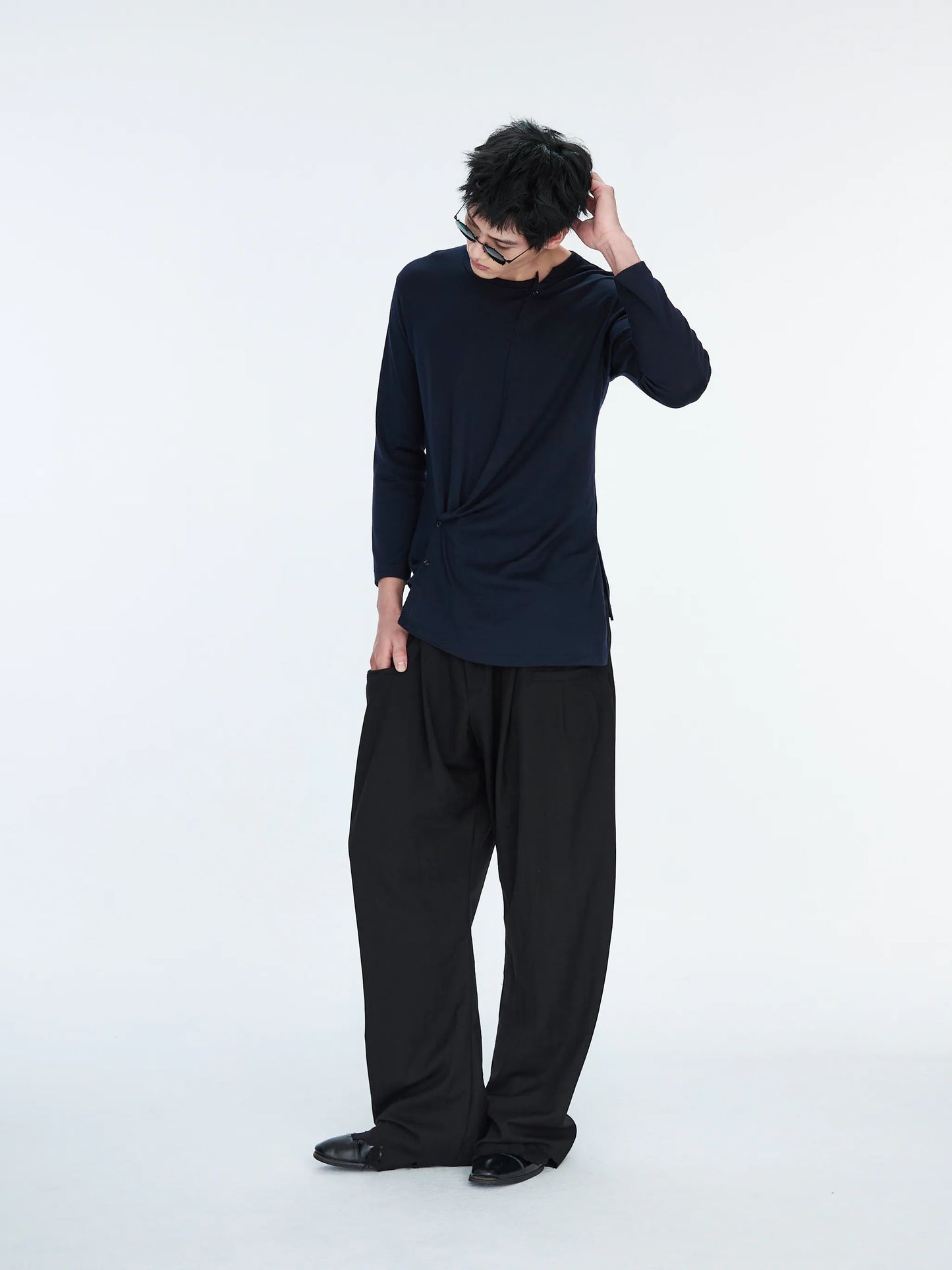 pip workspace_Frayed-hem Pleated Pant (Black)
