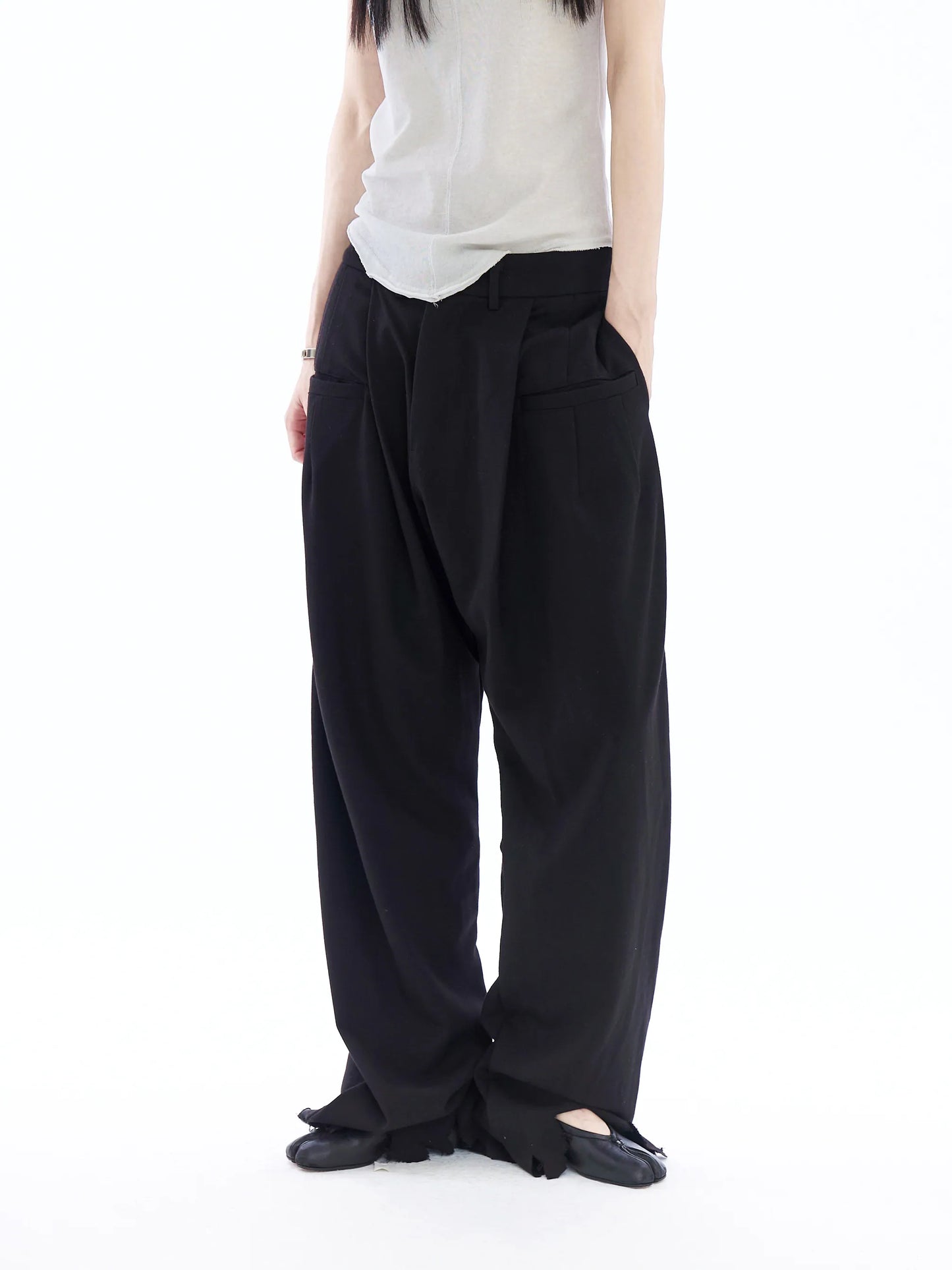 pip workspace_Frayed-hem Pleated Pant (Black)