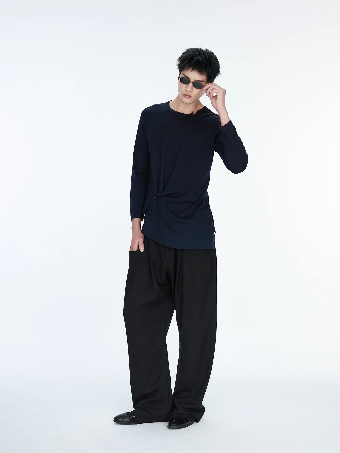 pip workspace_Frayed-hem Pleated Pant (Black)