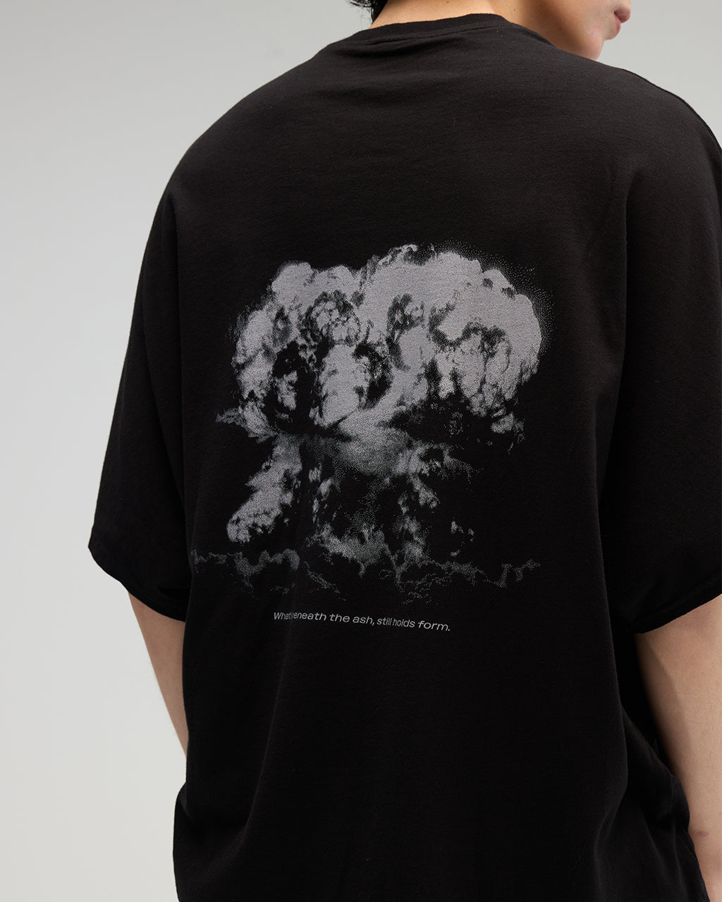VACANT_Ash Tee (Black)
