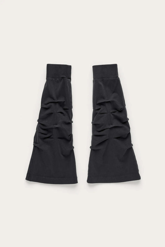 AVAVAV_AVAVAV SHARPEI LEGWARMERS (Black)