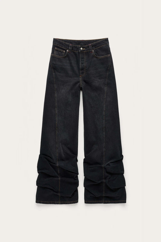 AVAVAV_AVAVAV PLEATED JEANS (Black)