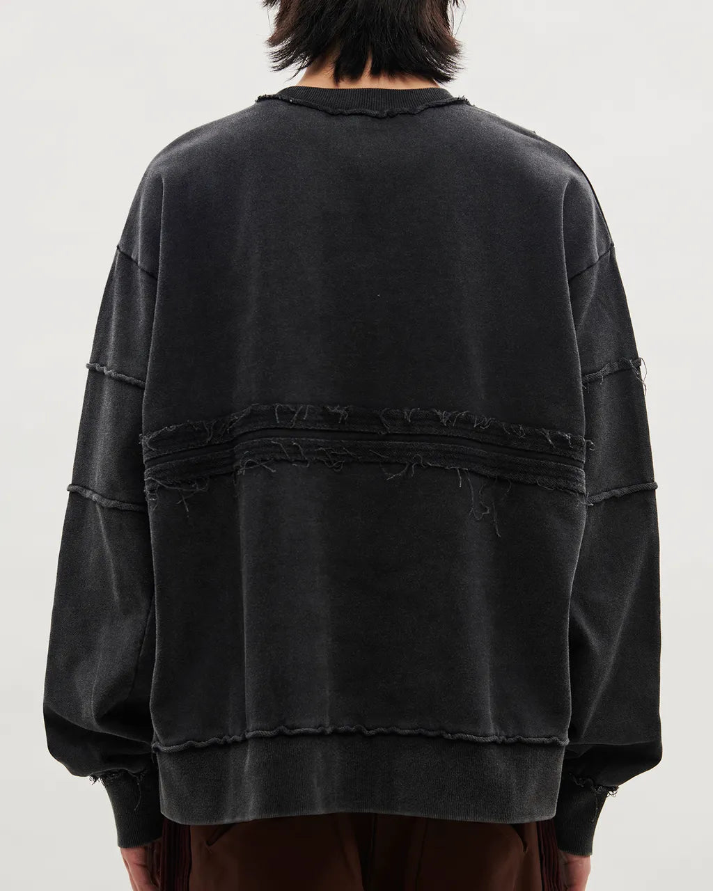 VACANT_Washed Sweater (Black)