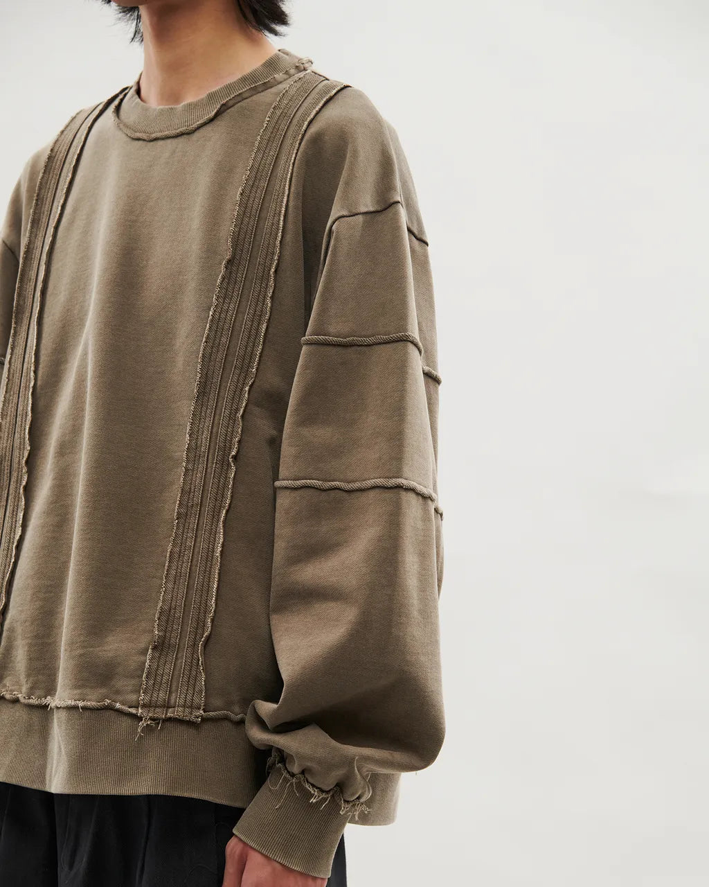 VACANT_Washed Sweater (Dust)