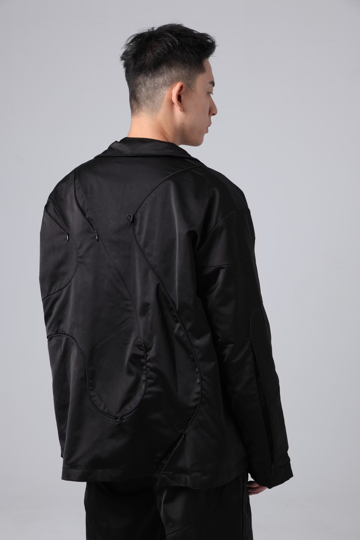 aenrmous_Chasm Mountain Jacket (Black)