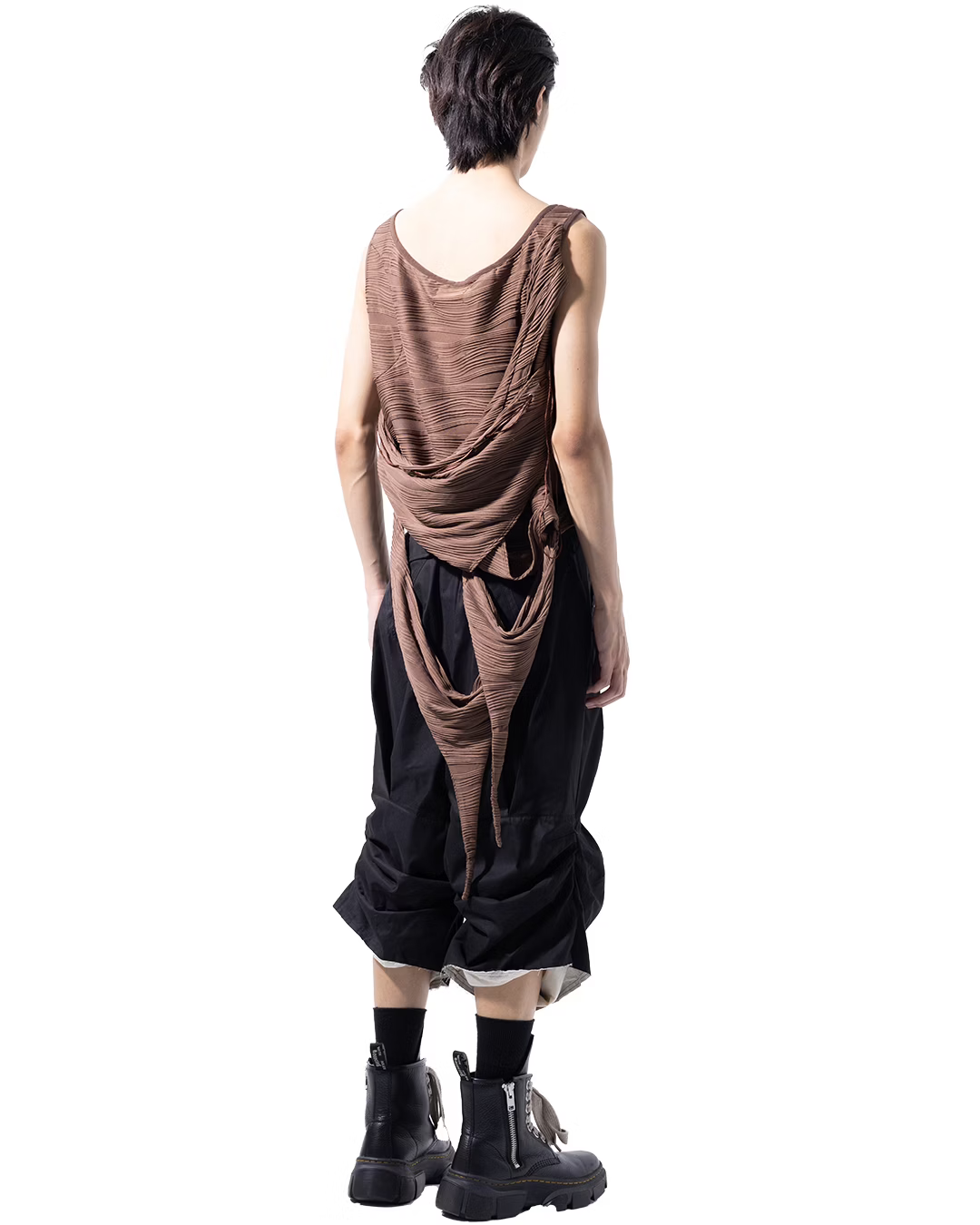 aenrmous_JUUICHI SHORTS (Black)