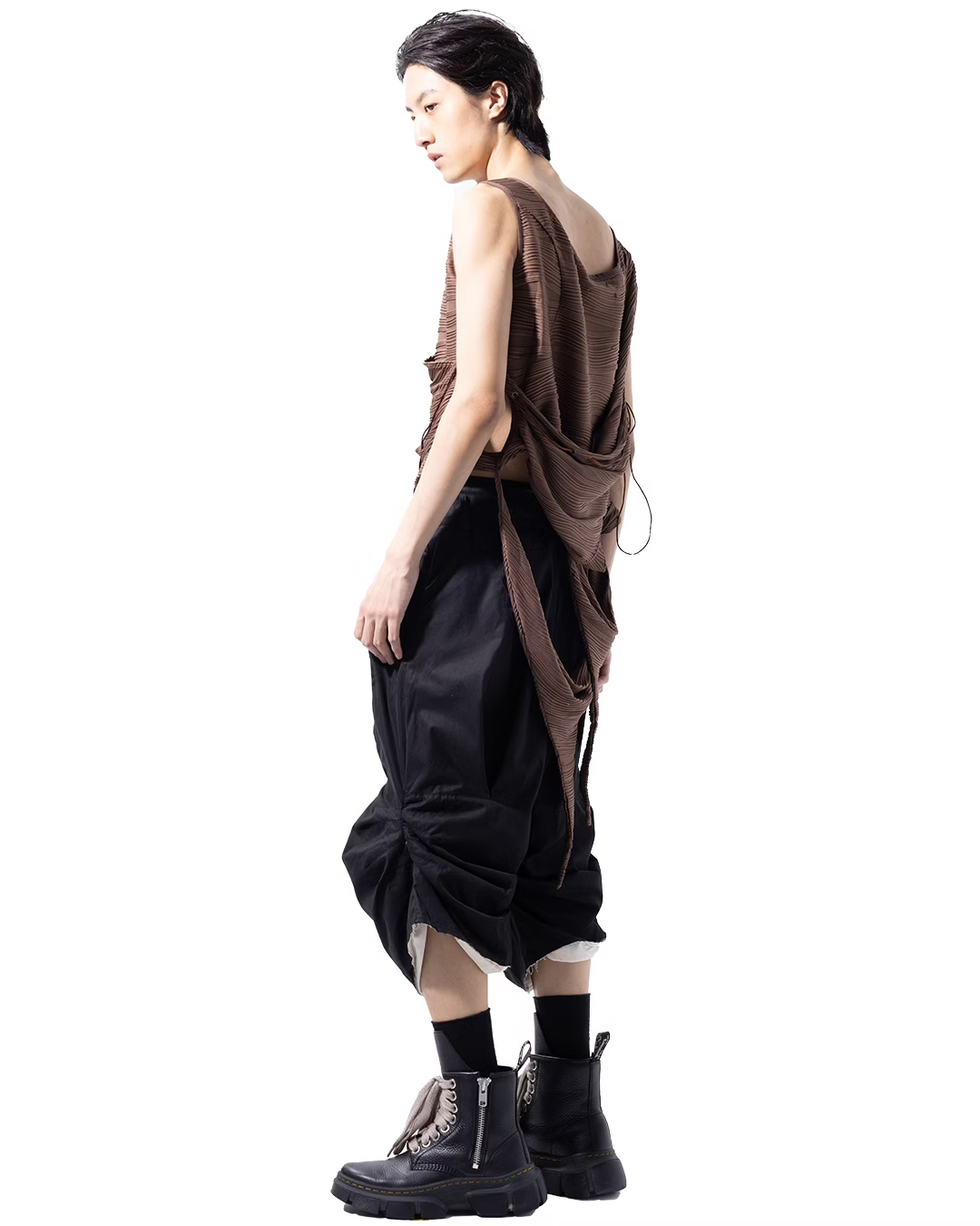 aenrmous_PAWLA RIPPED TOP (Brown)