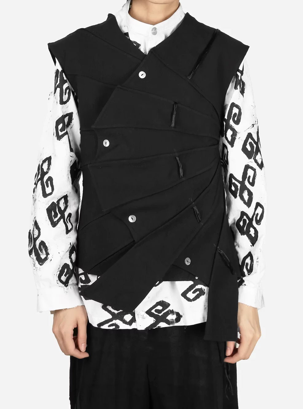 aenrmous_NISSIN VEST (Black)