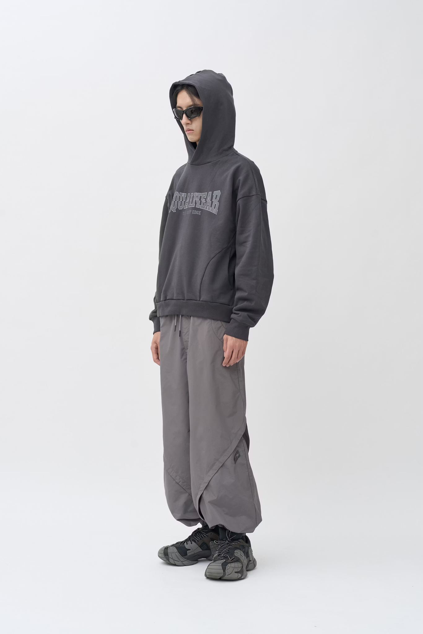EQUALNEAR_Rift Logo Hoodie (Gray)