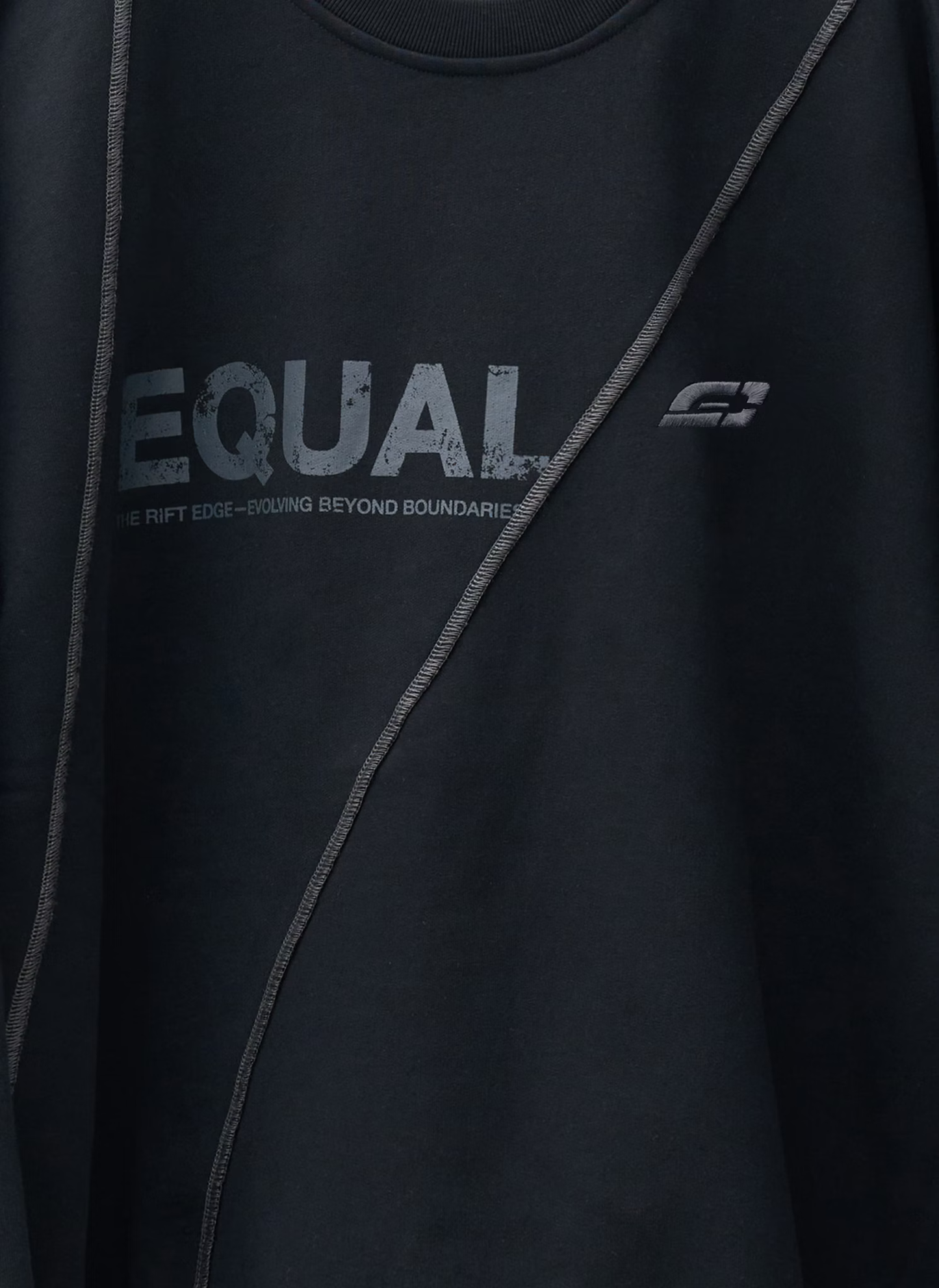 EQUALNEAR_Rift Logo Sweatshirt (Black)