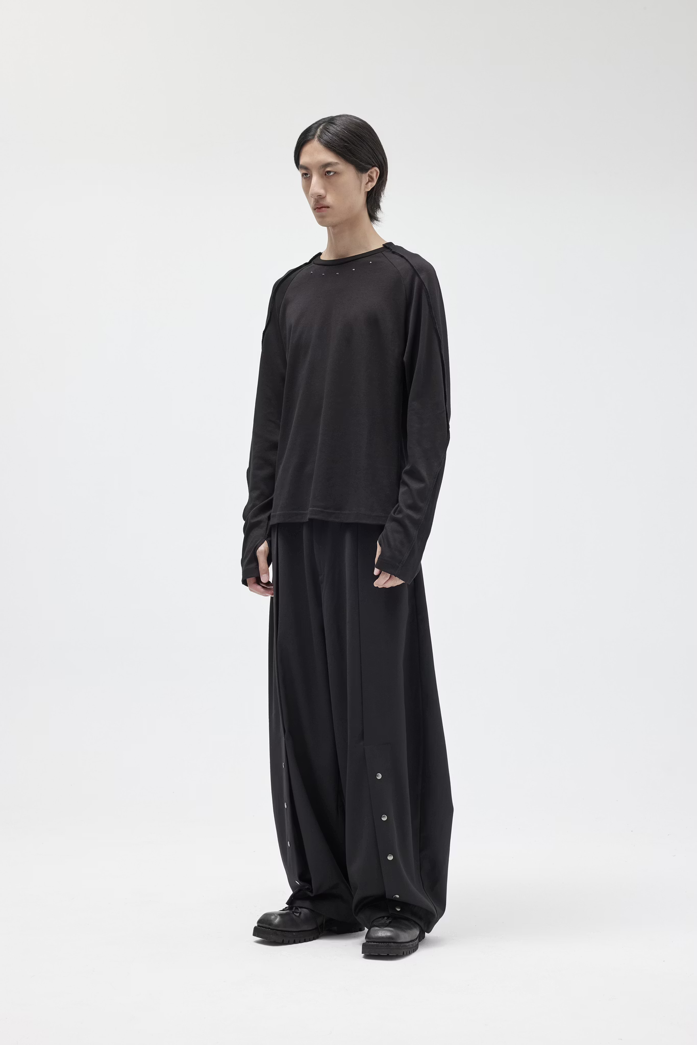 EQUALNEAR_The Fool LS Tee (Black)