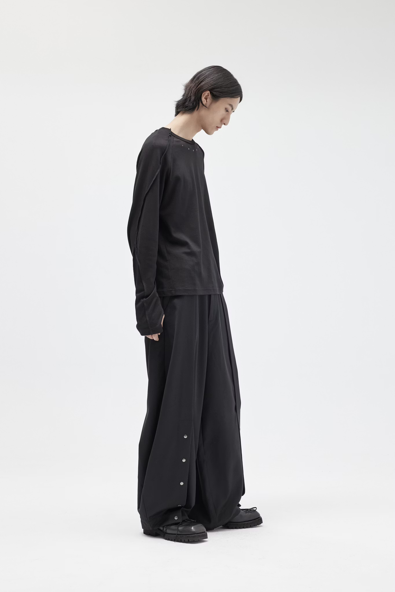 EQUALNEAR_The Fool LS Tee (Black)