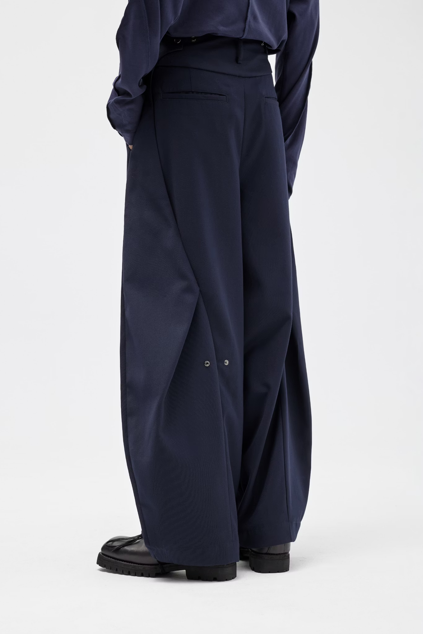 EQUALNEAR_Horizon Wide Pants (Blue)