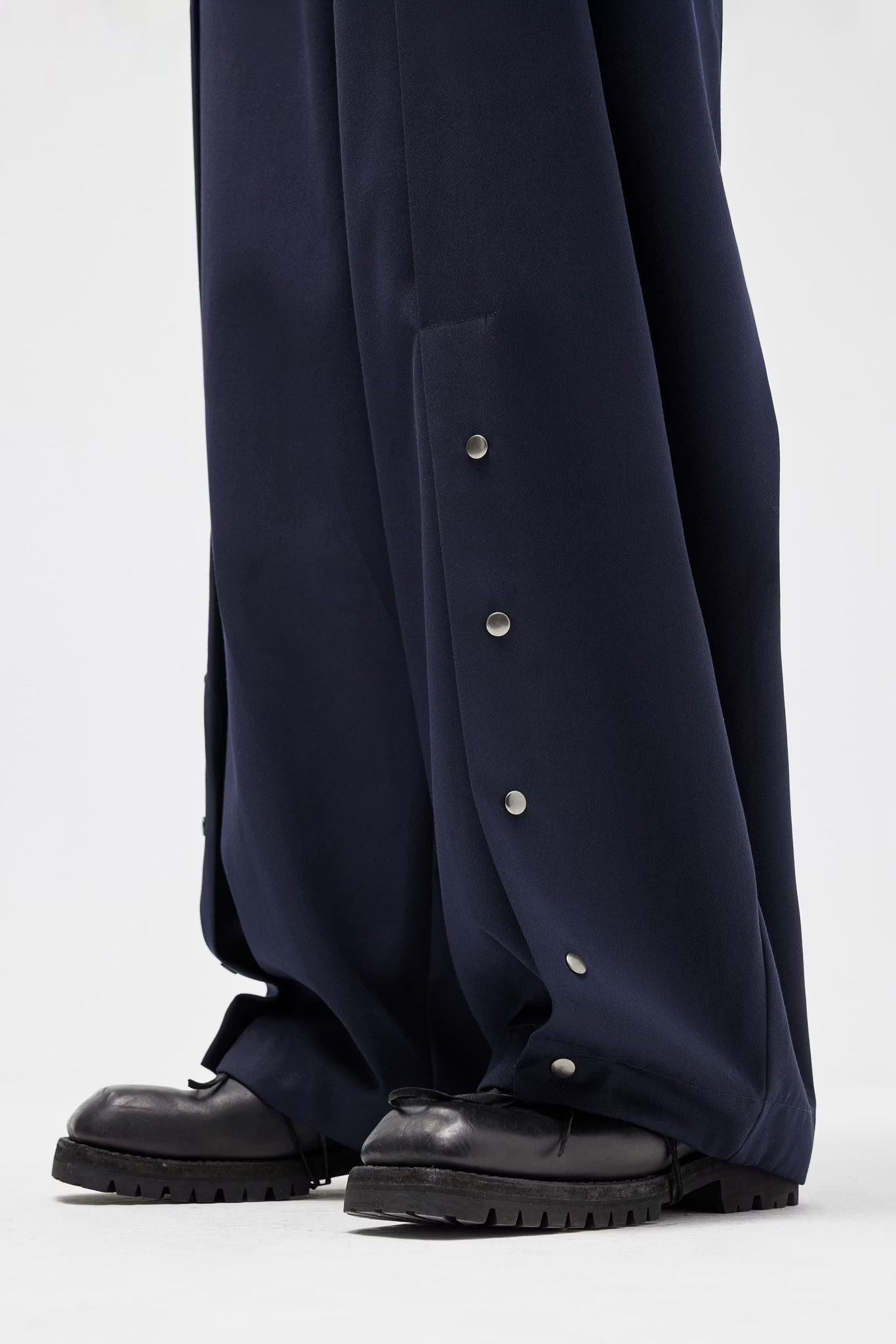 EQUALNEAR_Horizon Wide Pants (Blue)