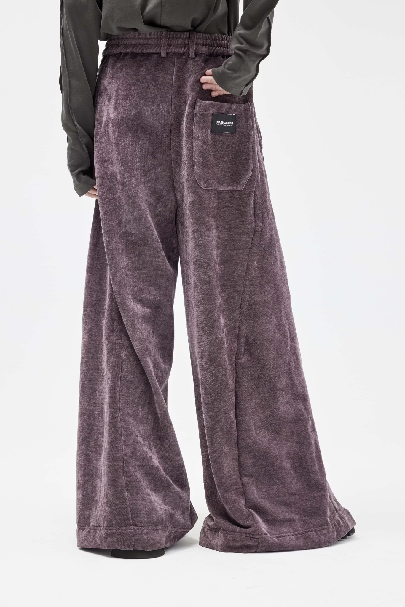 EQUALNEAR_Blanket Sweatpants (Brown)