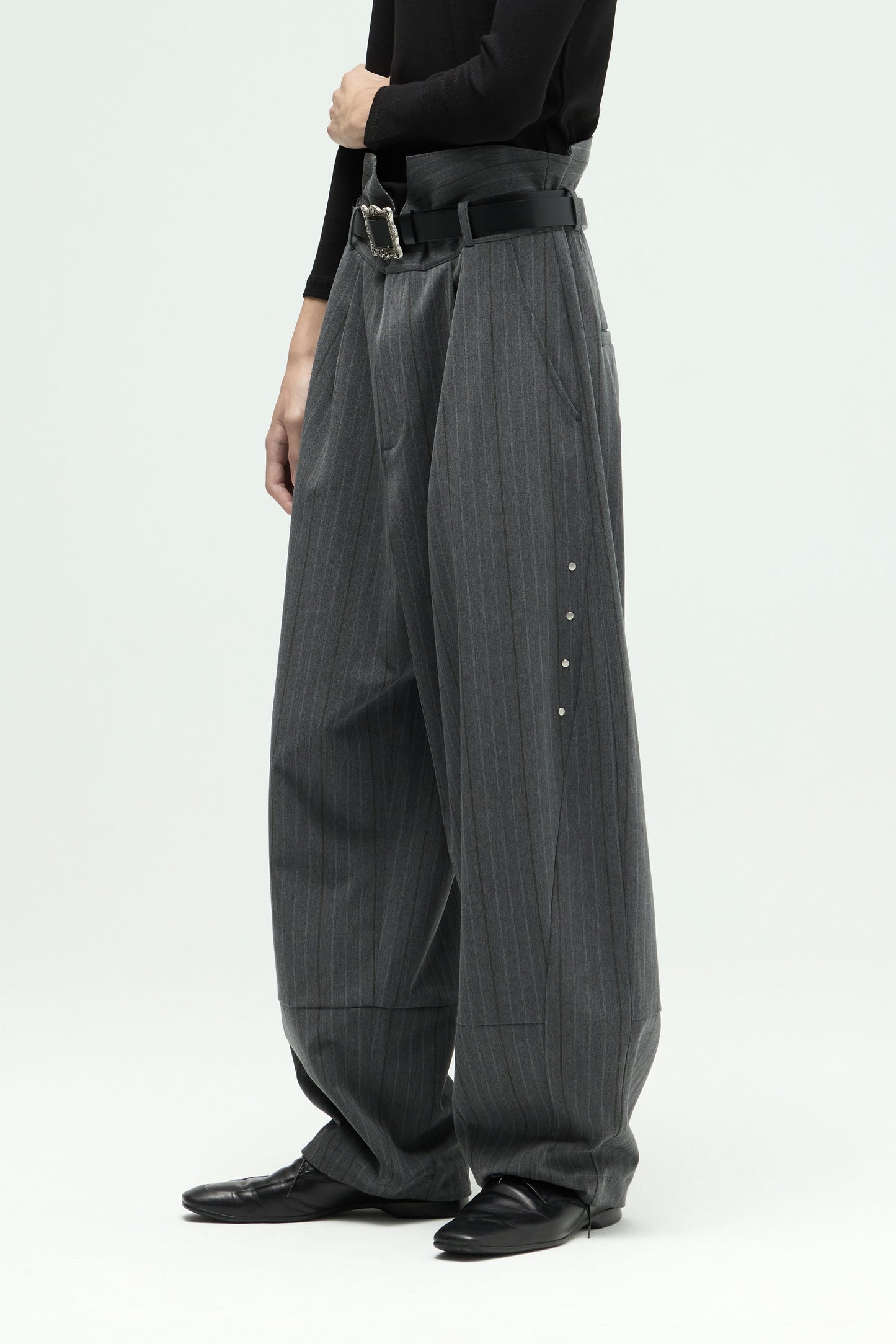 EQUALNEAR_Groundline Wide Pants (Gray)