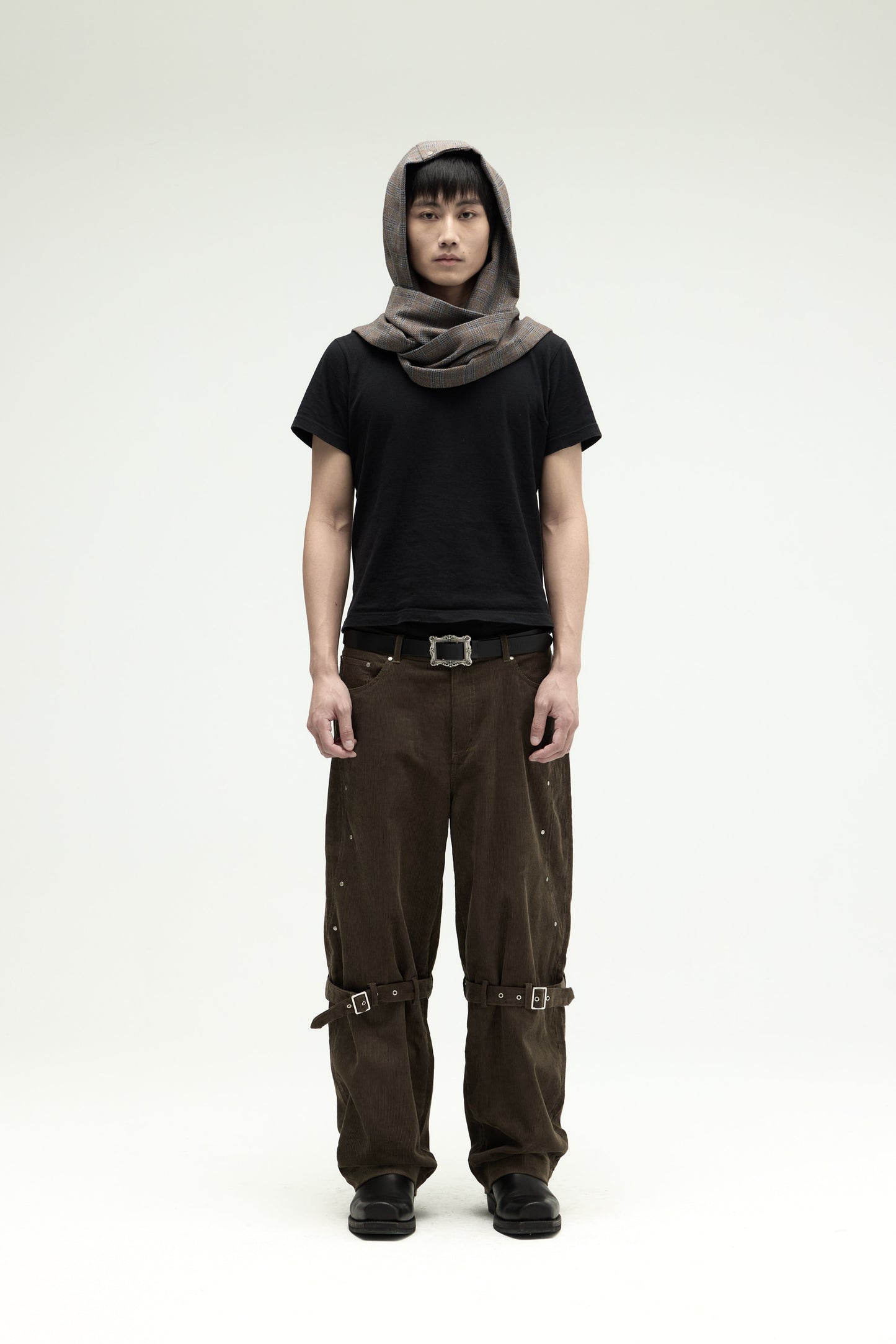 EQUALNEAR_Rover Cord Pants (Olive Green)