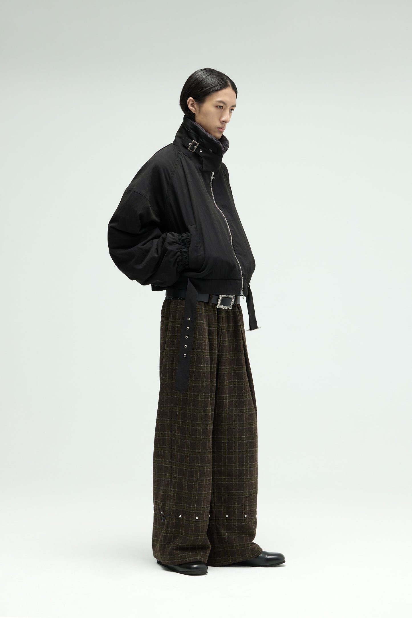 EQUALNEAR_Heartcore Bomber Jacket (Black)