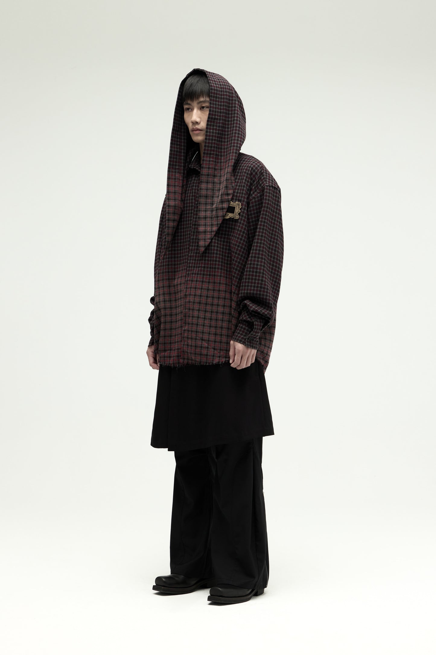 EQUALNEAR_Prisoner LS Shirt (Red)