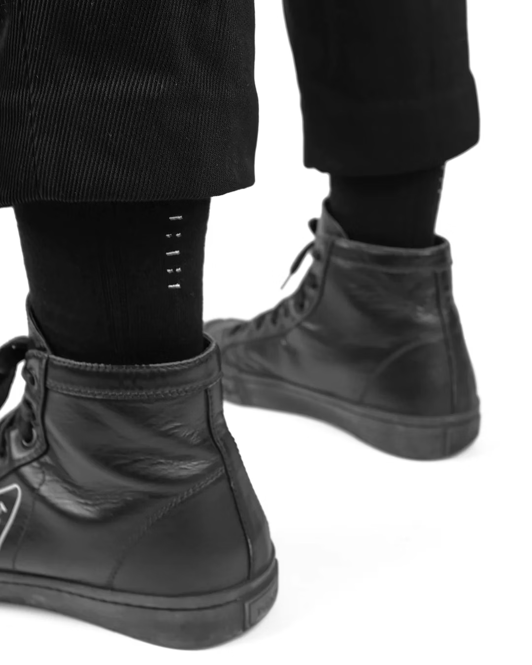 INCODER_ ENTER Mid Top Socks - ENTER 2