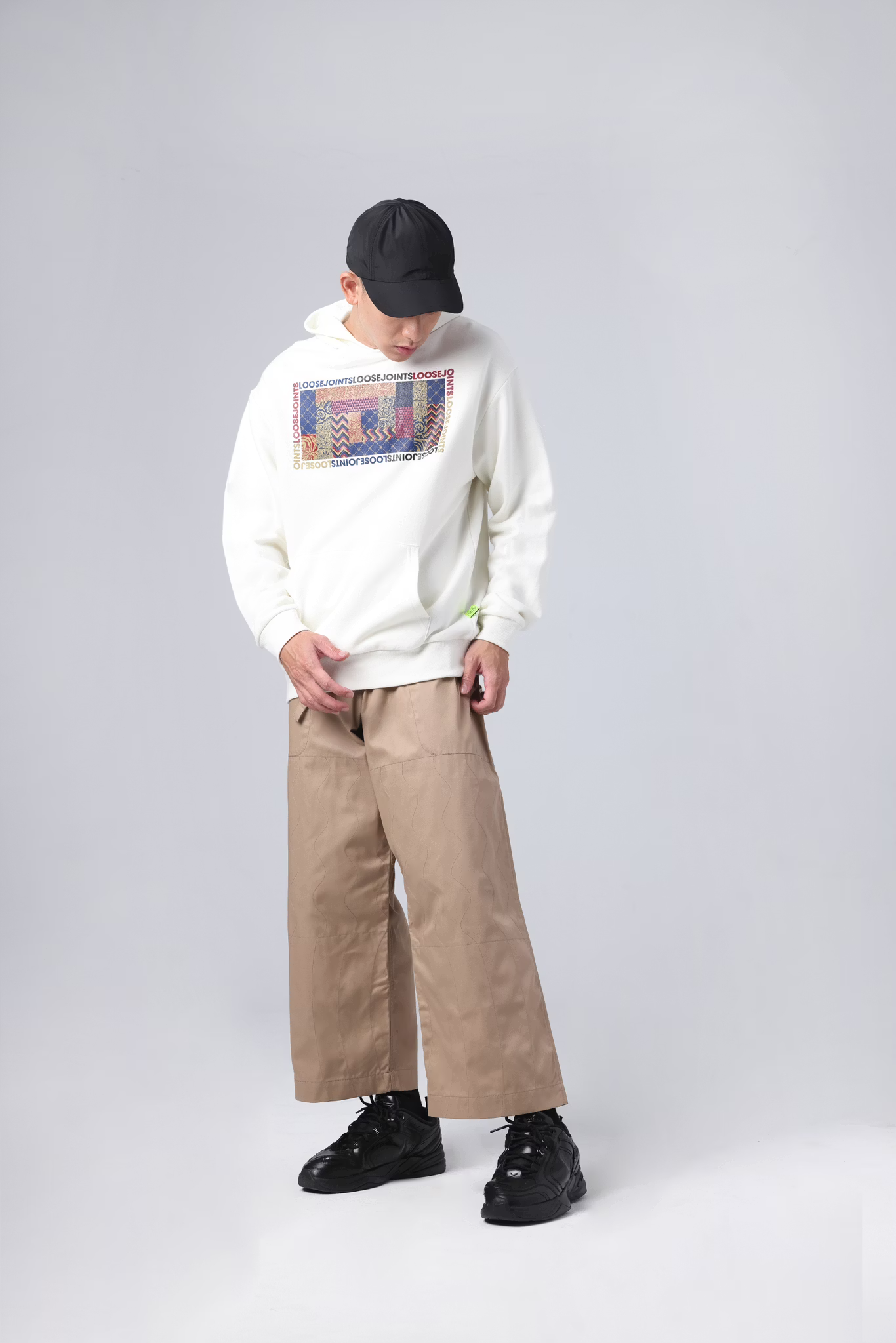 LOOSEJOINTS_Masato Maekawa 'Relativity' SWEAT HOODIE (Off White)