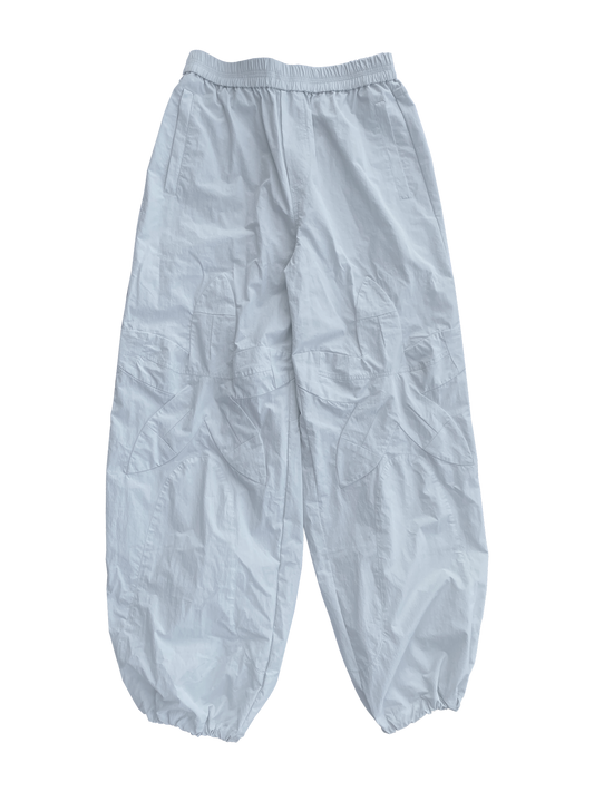 ALA TIANAN_FLOWER KNEE TRACKSUIT TROUSERS (White)